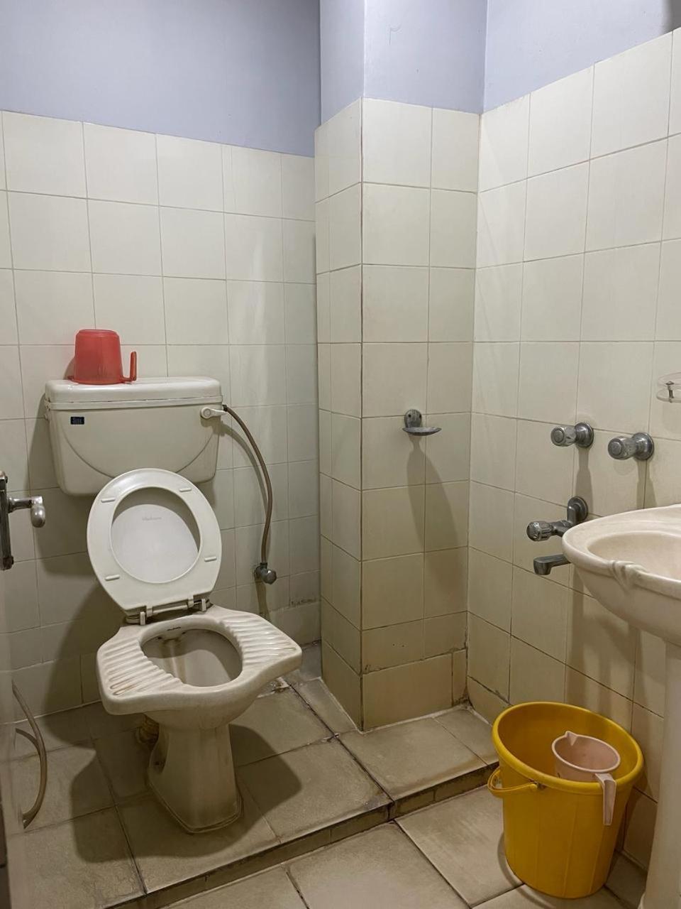 אגרטלה Starline Hotel מראה חיצוני תמונה